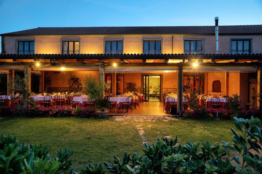 Agriturismo Biologico Corte Aragonese Santa Maria di Licodia Extérieur photo