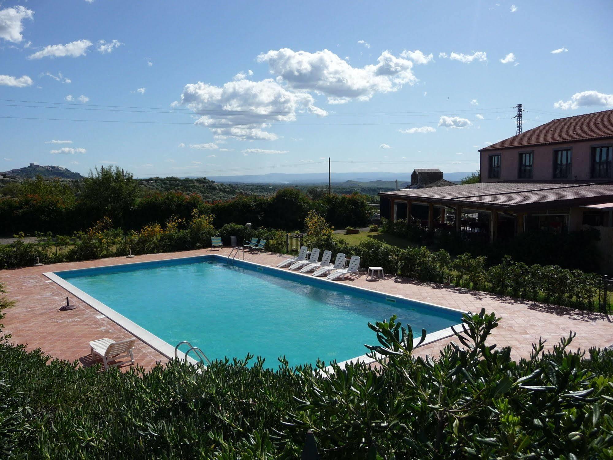 Agriturismo Biologico Corte Aragonese Santa Maria di Licodia Extérieur photo
